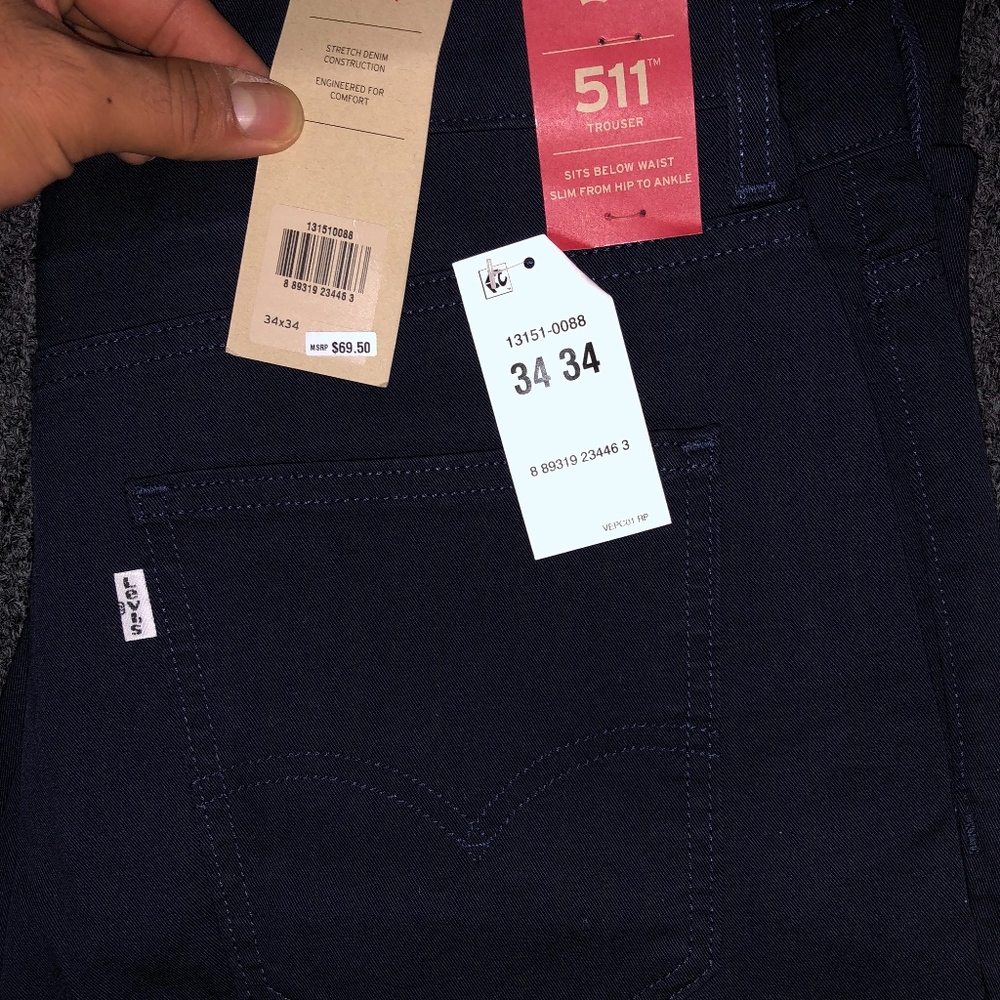 levis
